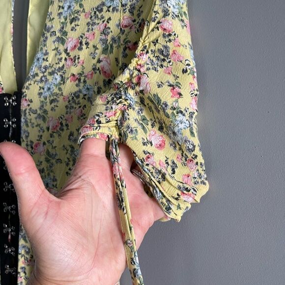 Topshop Yellow Floral Hook Closure Mini Dress || SZ 4 - Picture 11 of 16